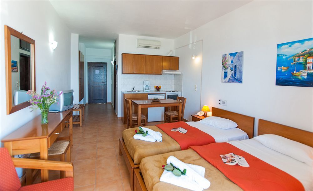 Batis Beach Hotel Rethymno  Ngoại thất bức ảnh